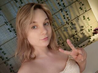 camgirl playing with sex toy LilianDavidge