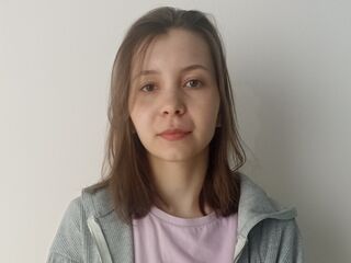 free nude webcam show LindaParkins
