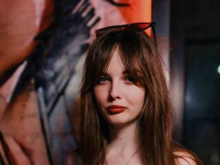 hot webcam video LisaDrake