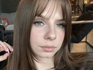 teaser web cam LoiseHarington