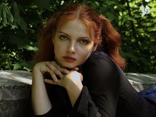 beautiful girlcam LorraineJohnson