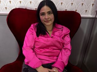 web cam show LyaBonnet