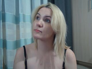 webcamgirl LyndaHuppenbauer