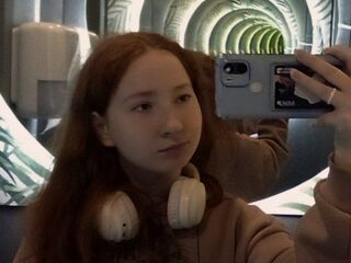 webcamgirl live sex MadgeRemerez