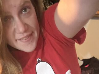 hot cam girl fingering MadiBrown