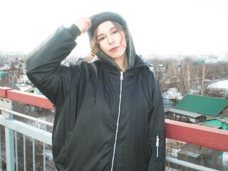 webcam babe chatroom MagalyArney