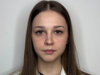 camwhore shaving pussy MarandaHerzfeld