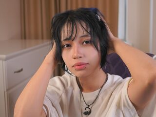 webcam strip tease show MarciaDias