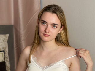 fingering webcam girl MargoBerks