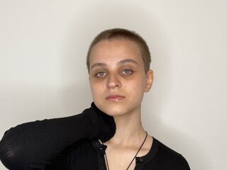 fingering cam whore MargrettHussar