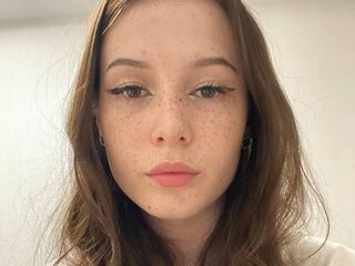 naked girl with webcam masturbating with vibrator MarquitaSuchla