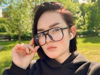 live cam show MarryLuginbill