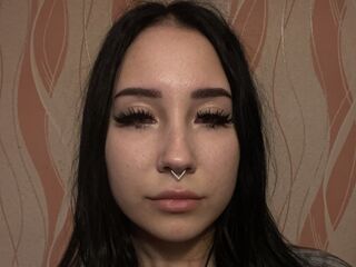 live chatroom MaxineWunderly