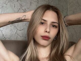 naked cam girl photo MayeRidenour