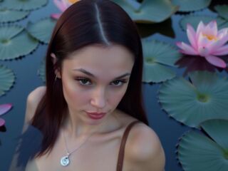 cam girl playing with sextoy Mistyxosnow