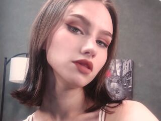 live webcam performer MolllyRouge