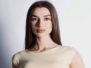 webcam photo MyriamDonalson