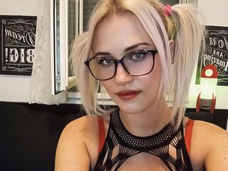 sex webcam chatroom NadiaAlcinoe