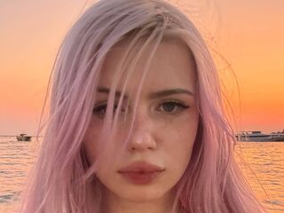 nude webcam girl NelidaTidd