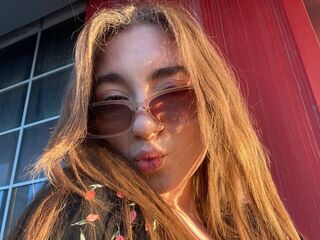 cam girl spreading pussy PatrickBriley