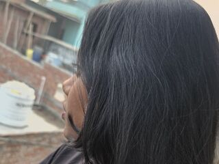 live teaser web cam PriyaSengar