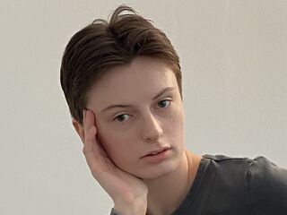 webcam girl RufinaTavolario