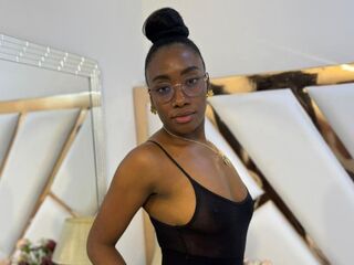 naked webcamgirl photo SelenaRoas