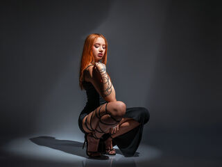 beautiful webcamgirl SerenaJaramillo