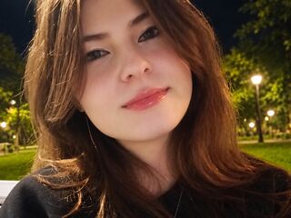 beautiful camgirl ShilaLipscomb