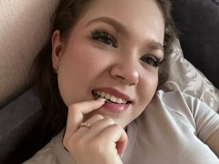 hot cam whore SophieVale