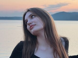 girl naked TwylaSkoff