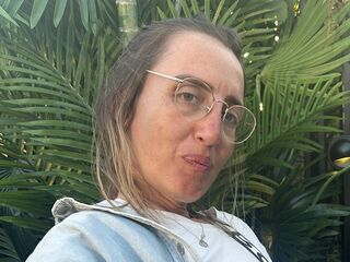 naked webcam girl masturbating Usagii