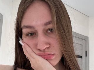 naked webcam girl photo VeraScott