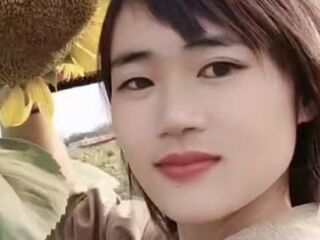 adult livecam XiaoqiongLen