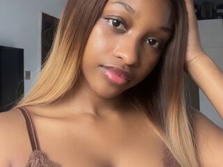 naked camgirl masturbating ZaraPhoenix